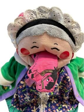 Child's Play Old Lady Who Swallowed A Fly Plush Doll Storytelling Set 7 Animals